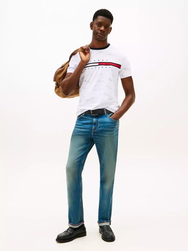 78JA523_100_alternate2 Camiseta con el logo en bandera y firma Tommy Hilfiger